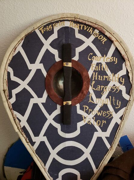 File:Thartviksson shield back.jpg