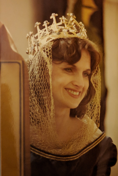 File:Queen Eislinn.png