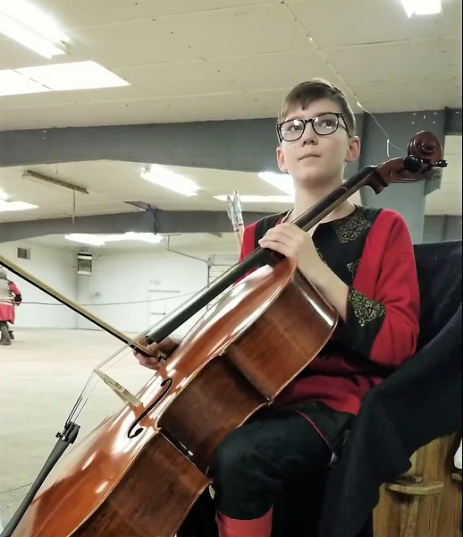File:James Underhill cello.png